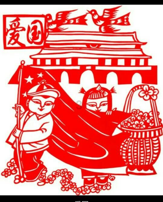 苏菲亚和安伯的休闲装